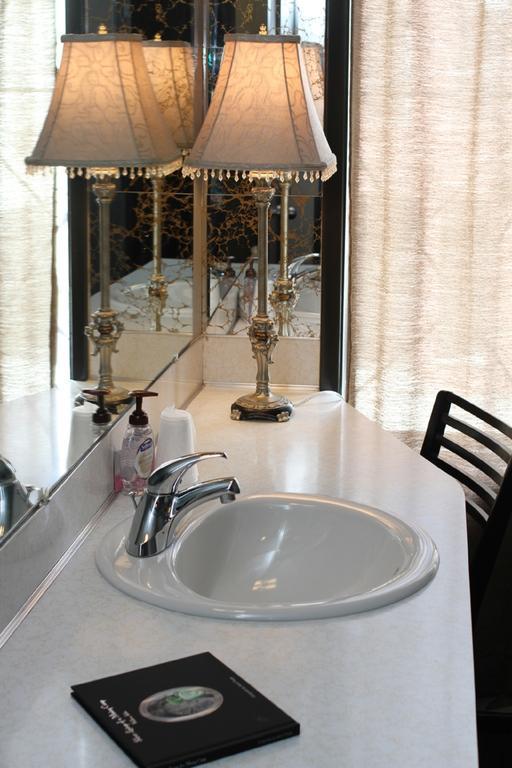 Lux Rooms Wallace Quarto foto